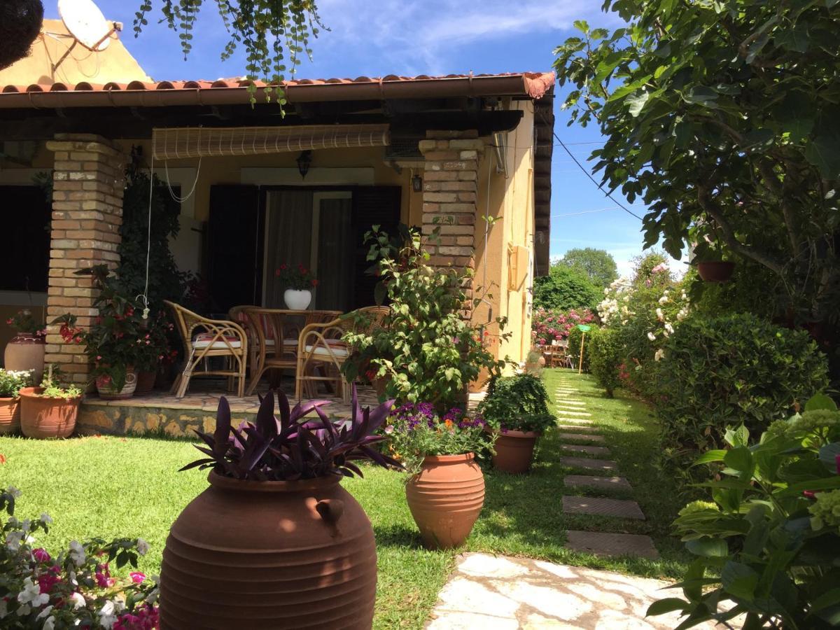 Villa Tina Country Beach Apartments Acharavi  Buitenkant foto