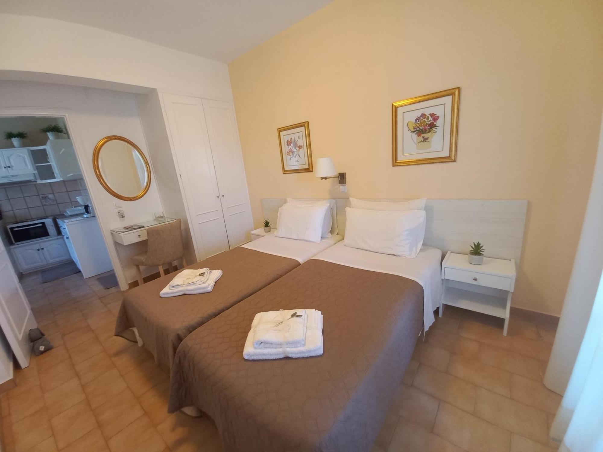 Villa Tina Country Beach Apartments Acharavi  Kamer foto