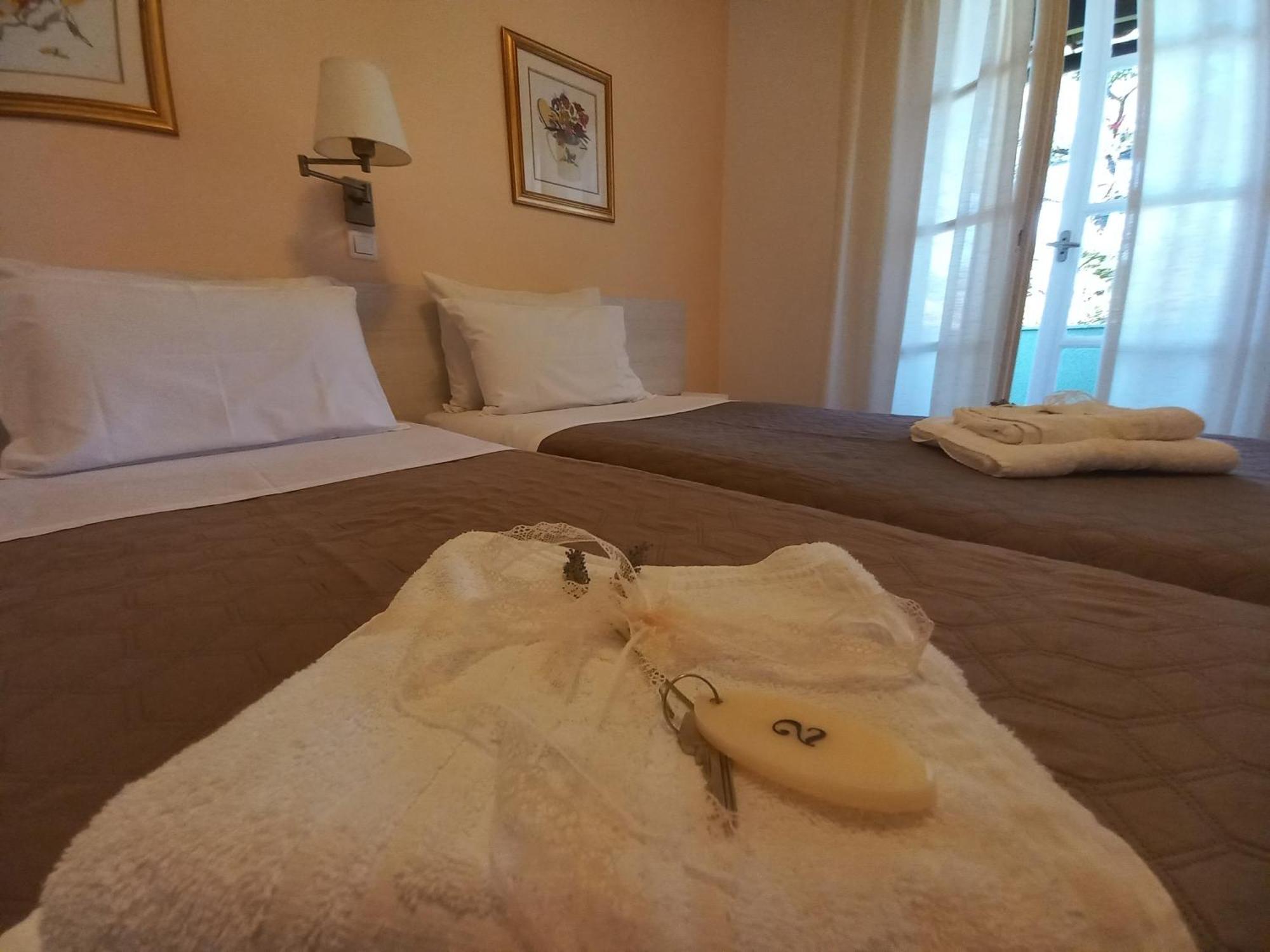 Villa Tina Country Beach Apartments Acharavi  Kamer foto